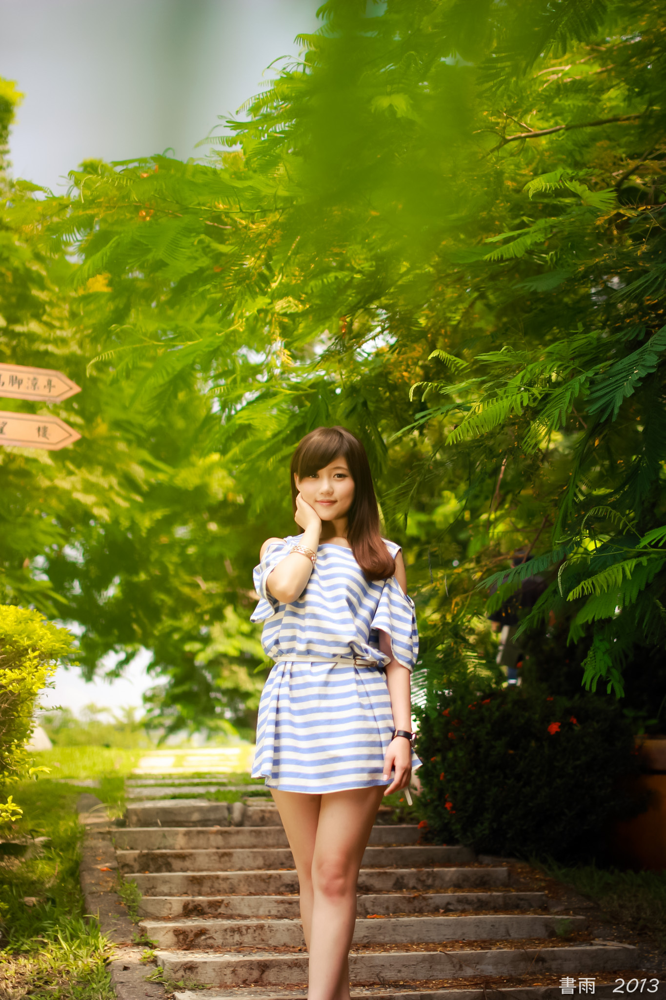 [Beautyleg番外篇]2013-09-14 敏敏国美馆外拍 1